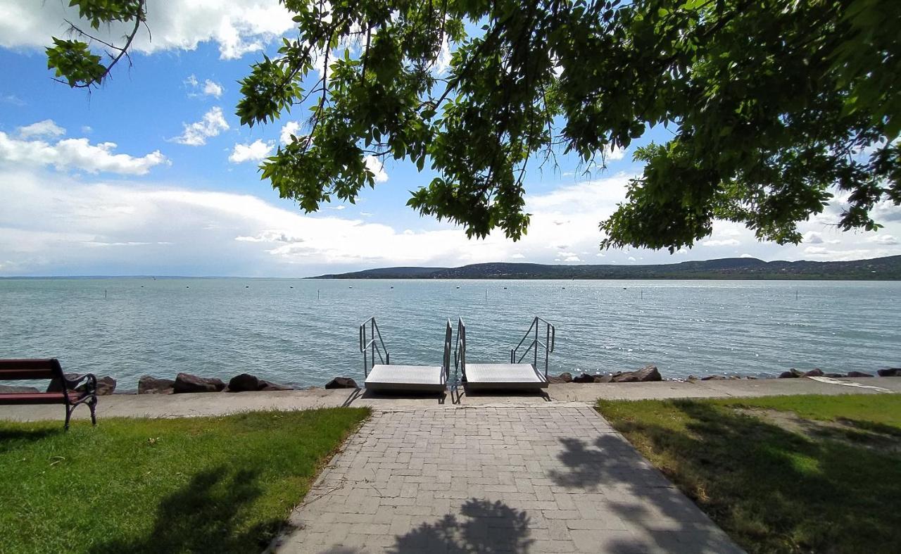 Elizabeth Vendégház Balatonfűzfőn a Strandnál Extérieur photo